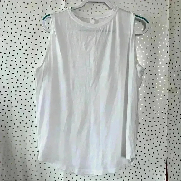 Lululemon White Top - Picture 1 of 4